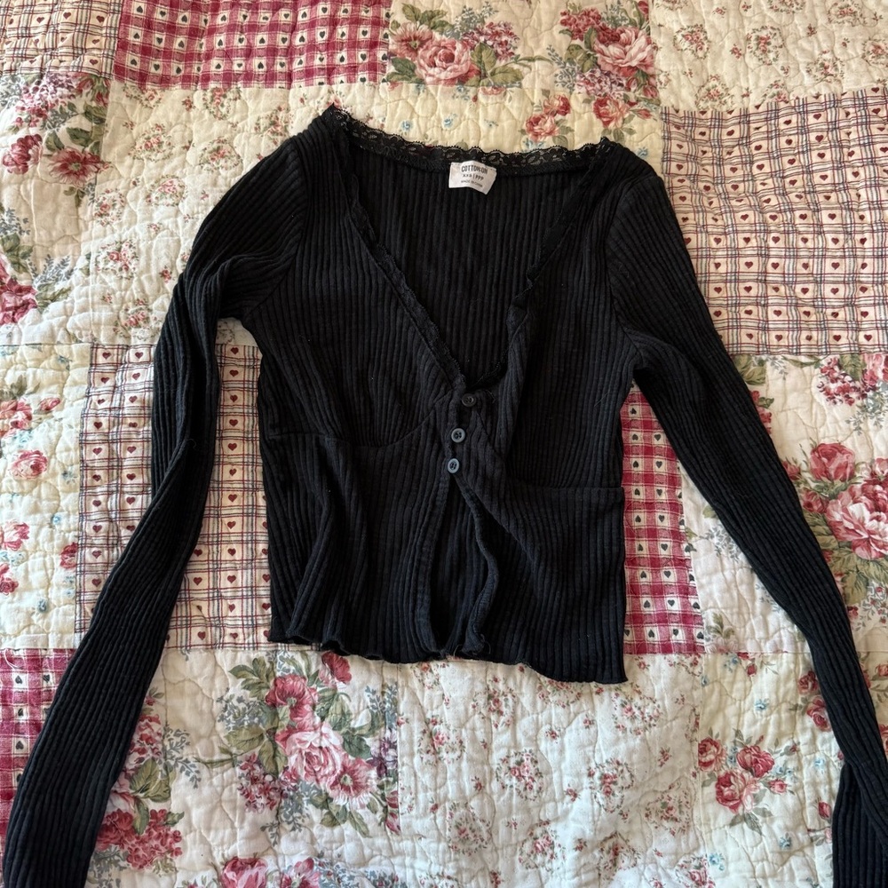Black Ribbed Women's Sweater